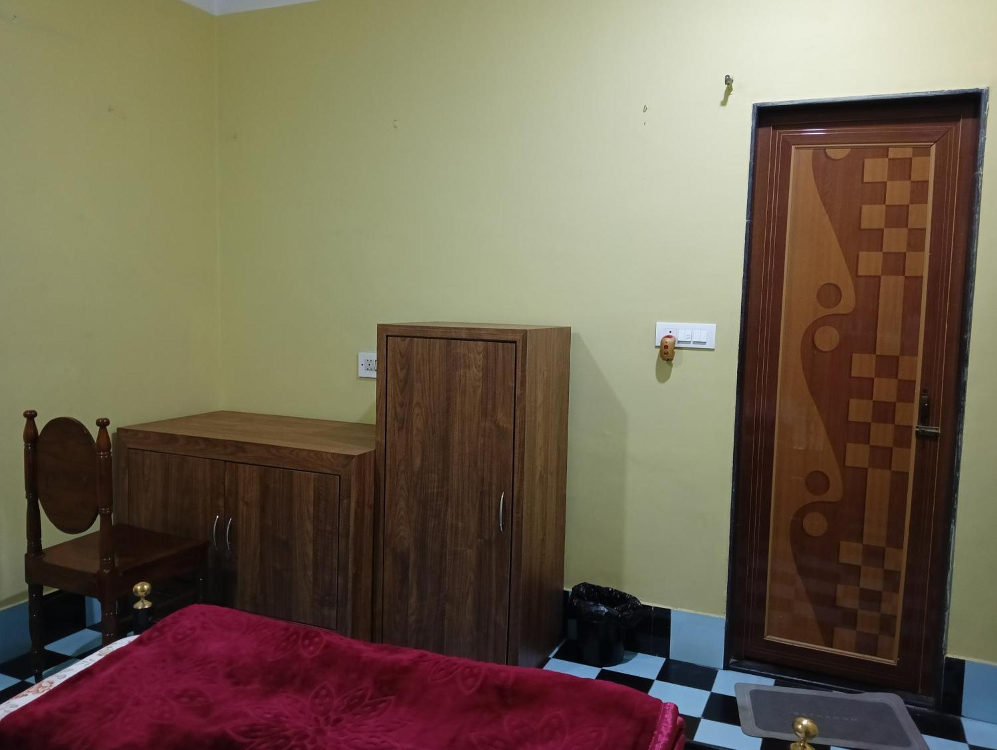 Anjali Homestay - 10 Mins From Airport Siliguri Exterior foto